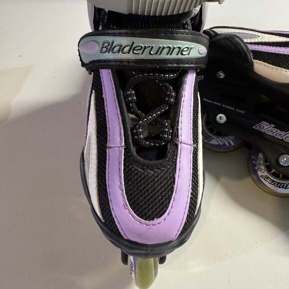 Bladerunner Twist G06 Rollerblades Adjustable Sizes 4-7 youth Inline Skates - Picture 3 of 12